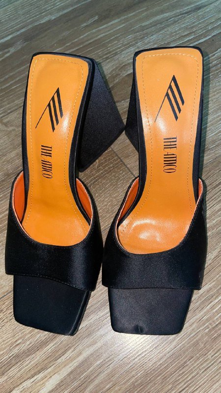 женские вечерние босоножки на каблуке 36-37 размер