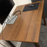 Деревянный стол 2