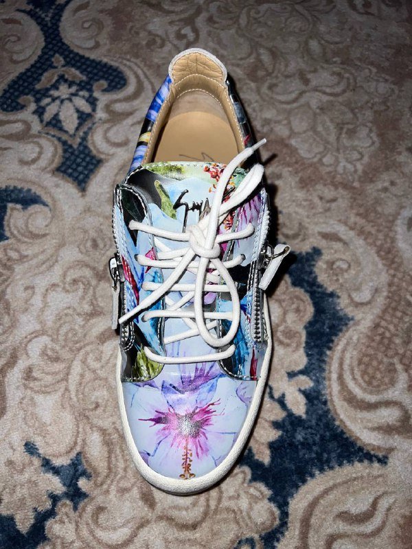 Giuseppe Zanotti женские кроссовки размер 38