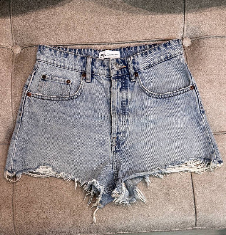 Шорты Zara, Джинсы 25 (xs) тянутся