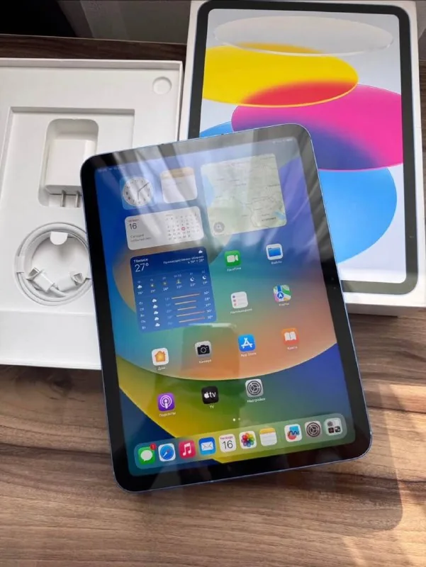 iPad 10 64 GB WiFi+5G, кейс 1