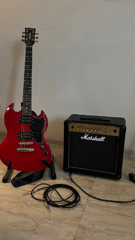 Гитара и комбик