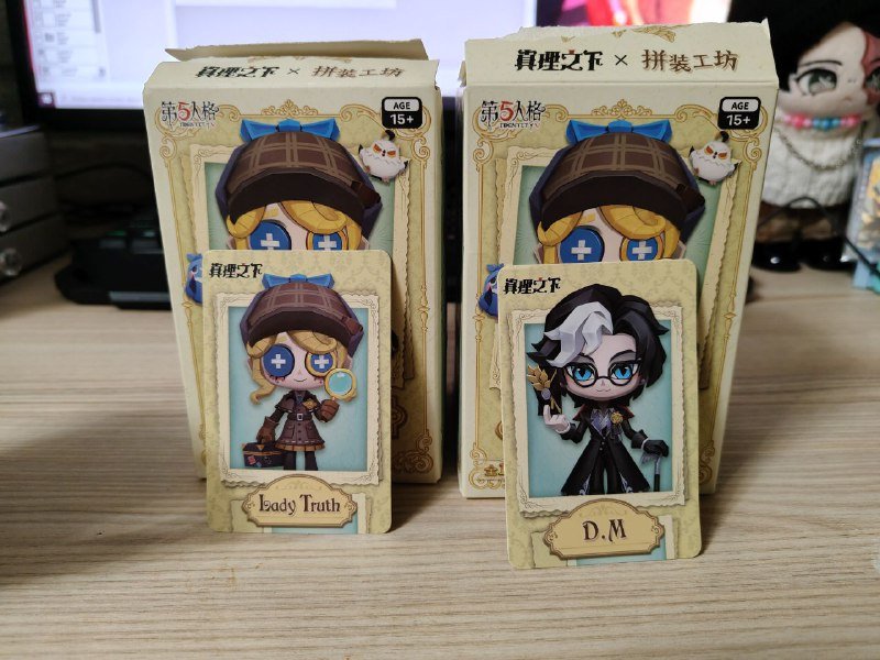 Фигурки Lady Truth и D.M. из Identity V