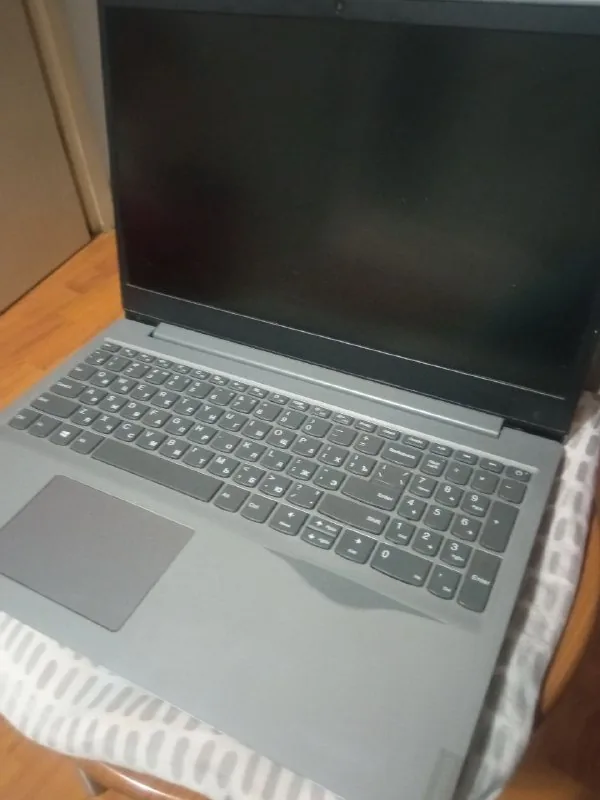 Ноутбук Lenovo IdeaPad 3 15IAU7