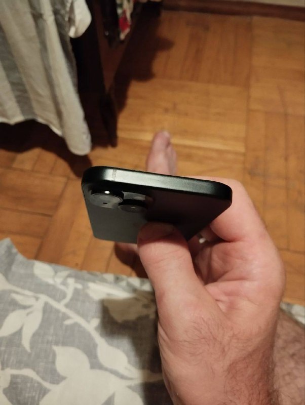 iPhone 15