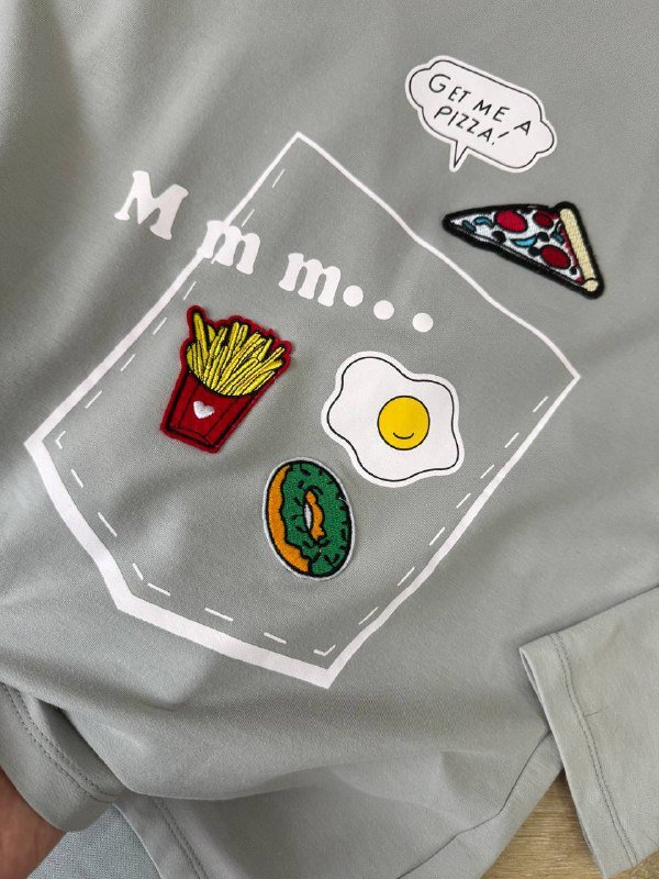 Лонгслив женский с аппликациями размер S-M-L 2