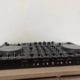DJ-контроллер Native Instruments Traktor Kontrol S4 MK3 5