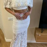 Белый кружевной комплект: топ и юбка 3
