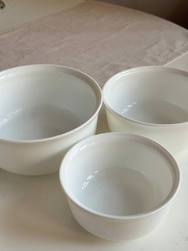 Контейнеры из боросиликатного стекла с крышками