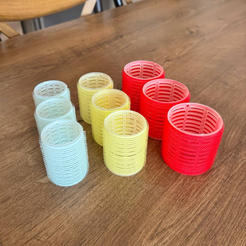 Косметический органайзер, бигуди, массажная щетка, мусс для укладки 2