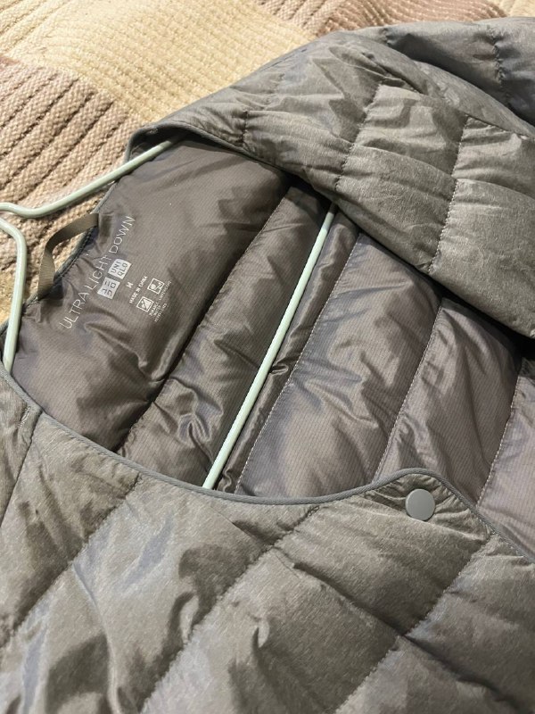 Uniqlo Ultra Light Down пуховик размер M 2