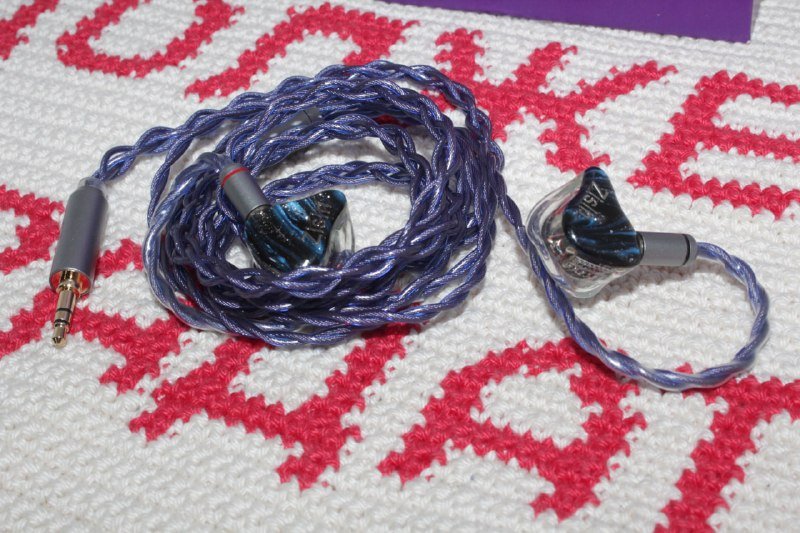 Наушники IEM Zisin-327 2DD+2BA