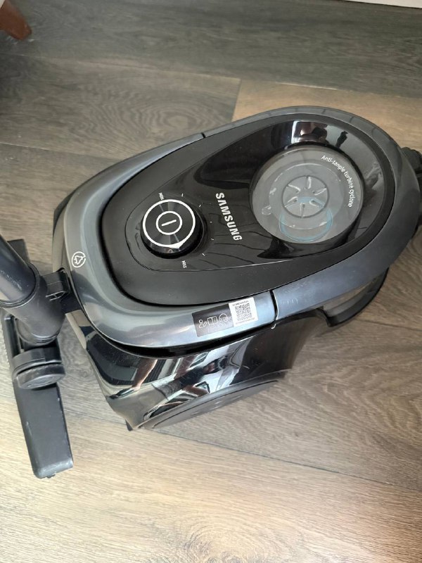 Пылесос Samsung в идеальном состоянии 2