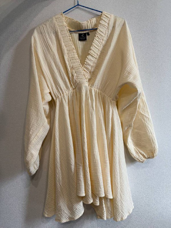 муслиновое платье кремового цвета