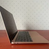 MacBook Air 13-inch 2020 5