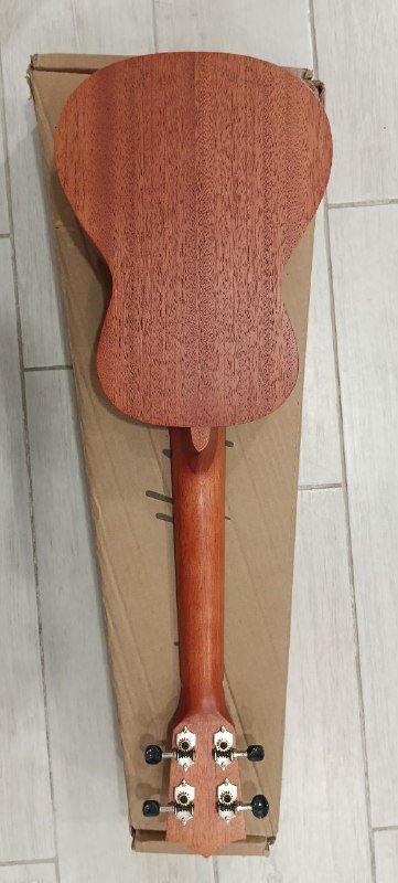 Укулеле концертное Harley Benton 2