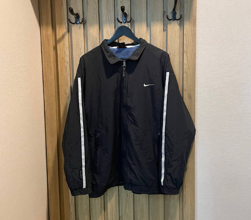 Nike Vintage Jacket 8