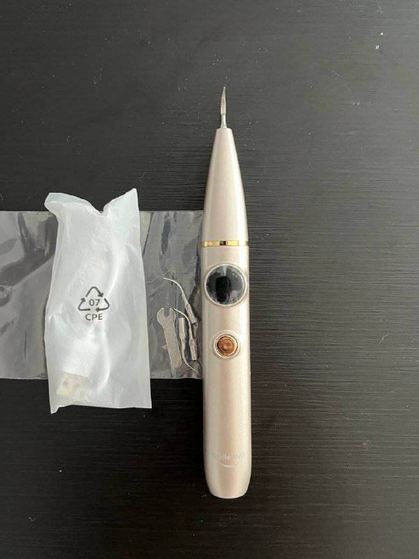 Скалер, зубные щетки Oral-B, мужские варежки+шарф, умывалка Cerave, крем La Roche, пляжный зонт, мужские боксёры Adidas, переноска для животных