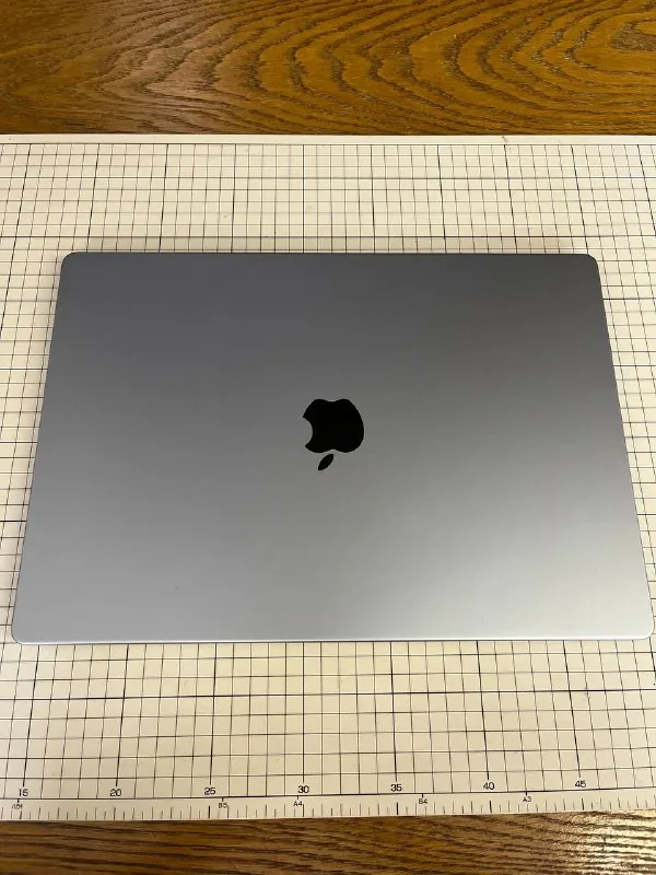 MacBook Pro 16-inch 2021 1