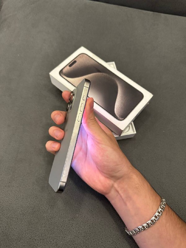 iPhone 15 Pro max 256Gb 4