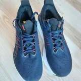 Кроссовки ASICS 6