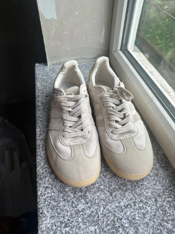 Cariuma Cadiba Pro, Adidas Samba, Nike Blazer MID, Nike P6000 4