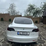 Tesla Model 3 Long Range Dual Motor 4