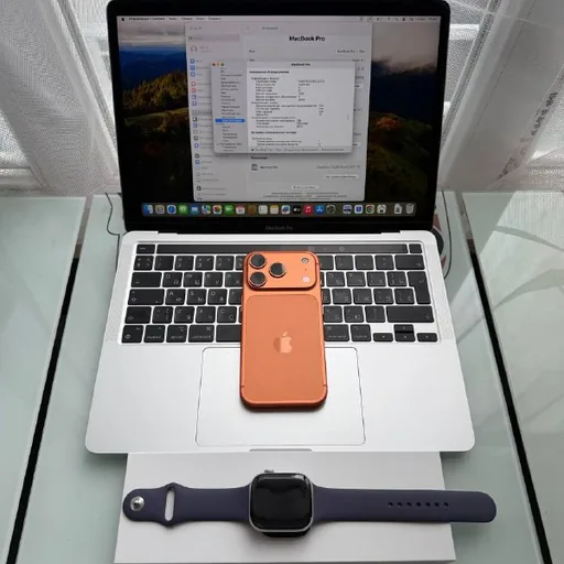 MacBook Pro, iPhone 17 Pro, Apple Watch 11