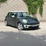 Mini Cooper 2010 1