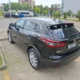 Nissan Rogue Sport 5
