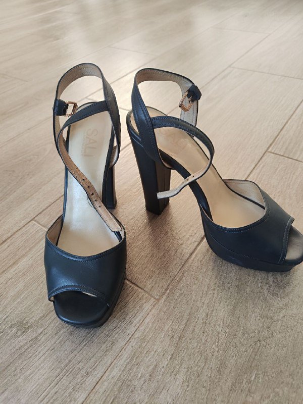 Женские туфли размер 36, 4 пары 2