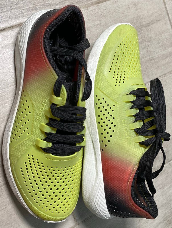 Кроссовки Crocs LiteRide Color Dip Pacer 2