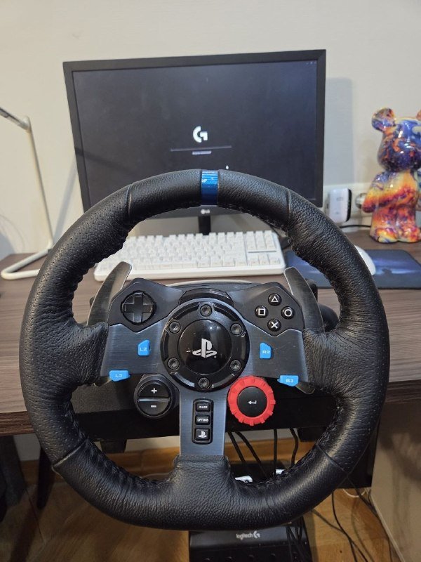 Руль Logitech G29 с педалями и шифтером 4