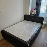 Двуспальная кровать с матрасом 1