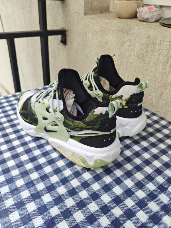 Мужские беговые кроссовки Nike React Presto 12 US 2