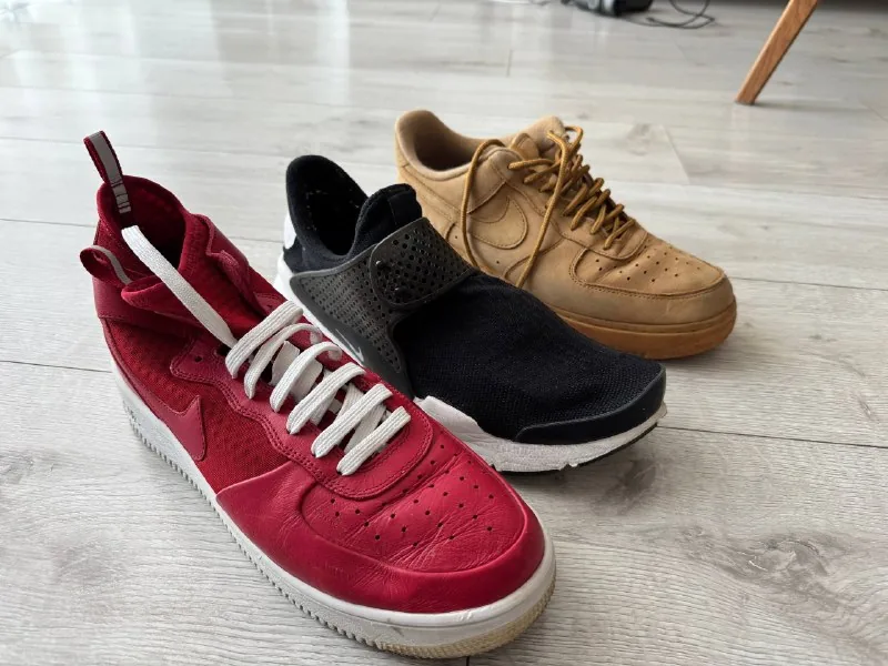 Кроссовки Nike, размеры 42.5–43 1