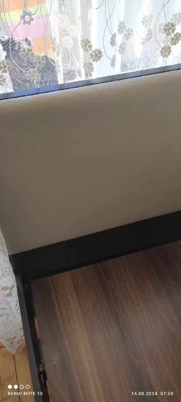 Кровать со своим матрасом в хорошем состоянии 2