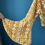 Очки, книга, подсвечники, блузка 5