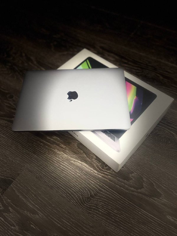 MacBook Pro M1 16GB 256GB 2