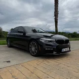 BMW 530i xDrive G30 3