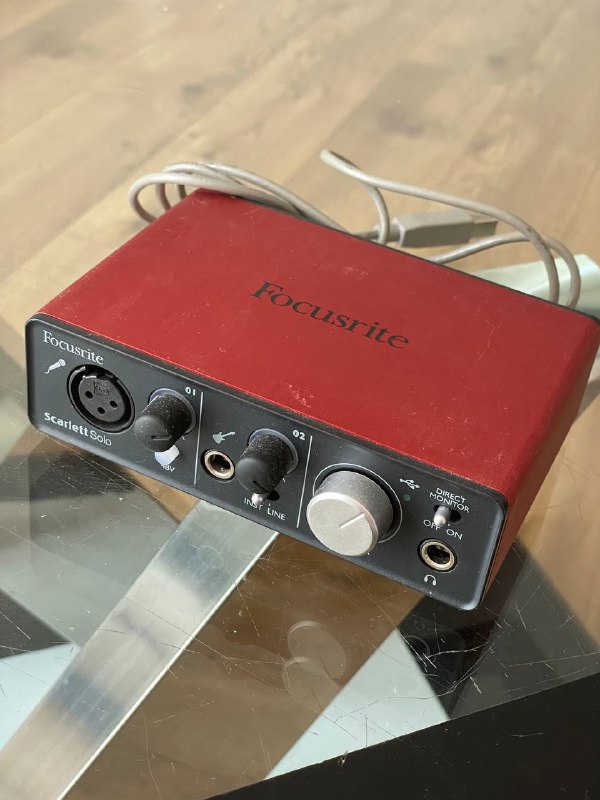 Звуковая карта Focusrite Scarlett Solo 2nd Gen