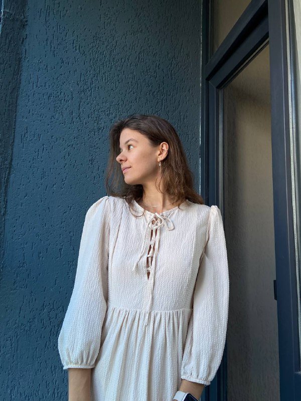 Платье бежево-пудрового оттенка, размер S 2