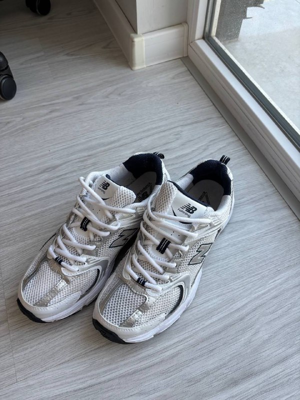 Кроссовки New Balance 530 мужские белые размер 42