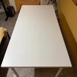 Стол IKEA 2