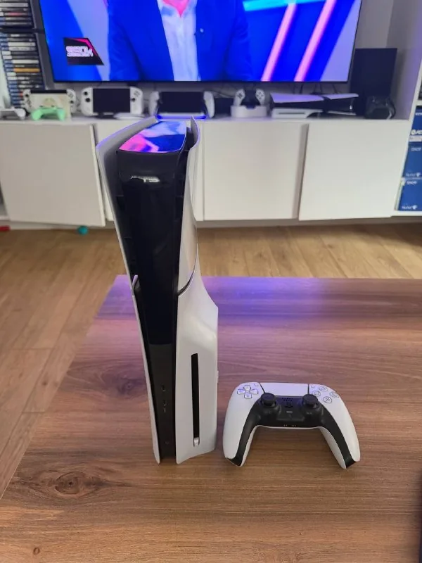 PlayStation 5 Slim с дисководом 1TB
