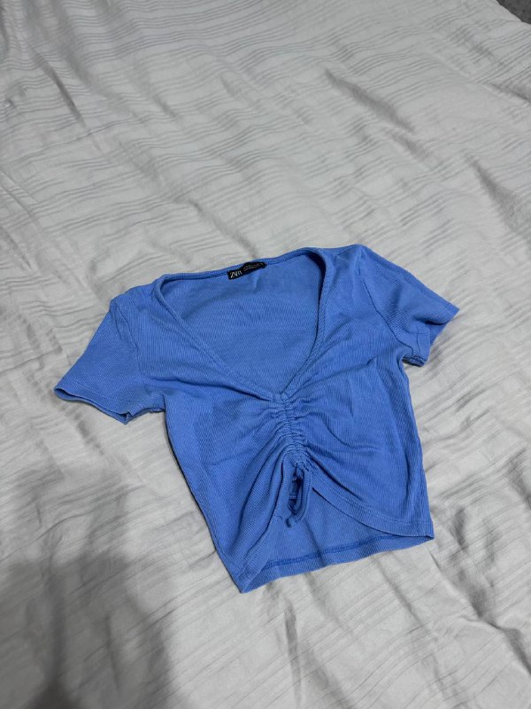 Шорты 32 размера, топы XS, всё по 15 лари 3