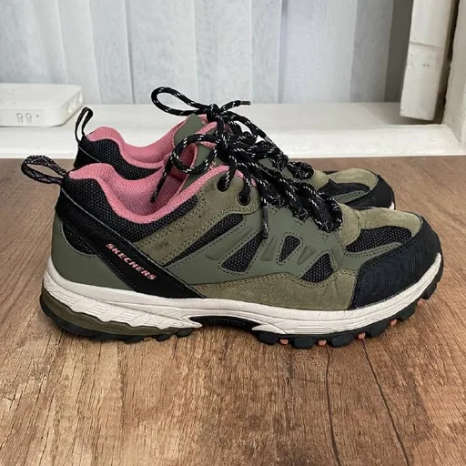 Кроссовки Skechers