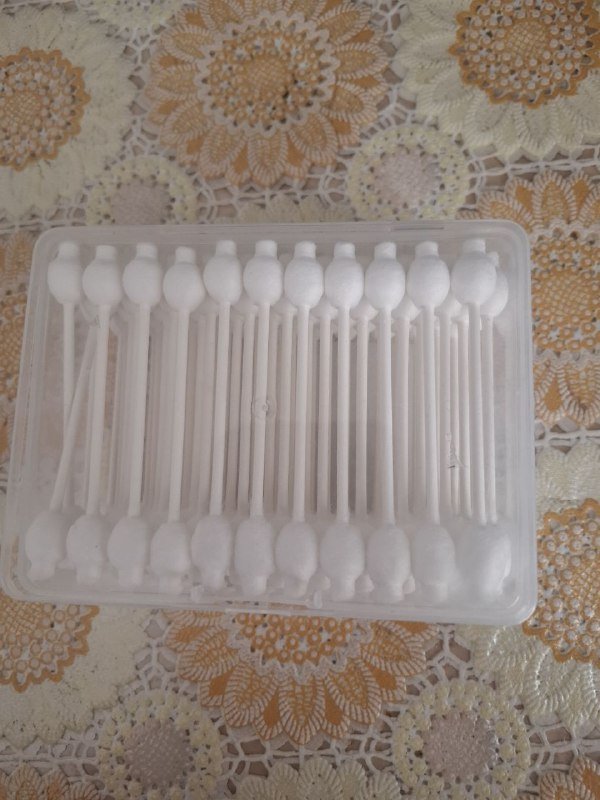 ушные палочки, набор для стрижки ногтей, соска, стойка монтемори, пакеты для хранения молока, молокоотсос, пелёнки, комбинезон, шапочки