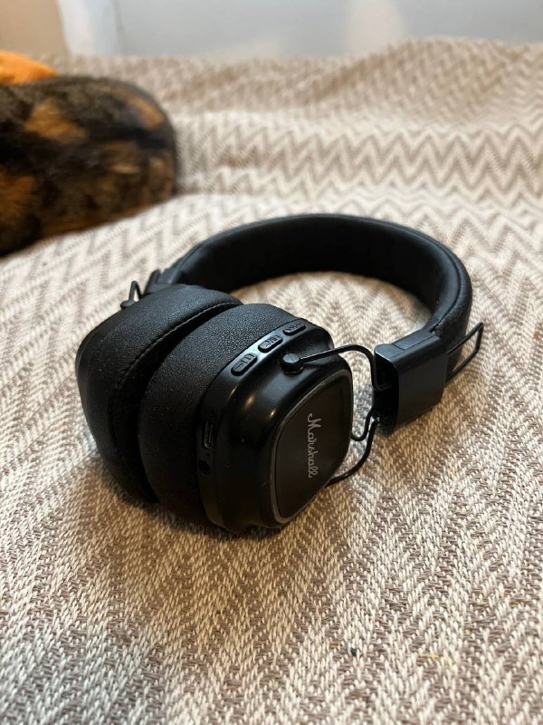 Наушники Marshall