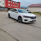 Volkswagen Passat, 2021, 2 л бензин 4